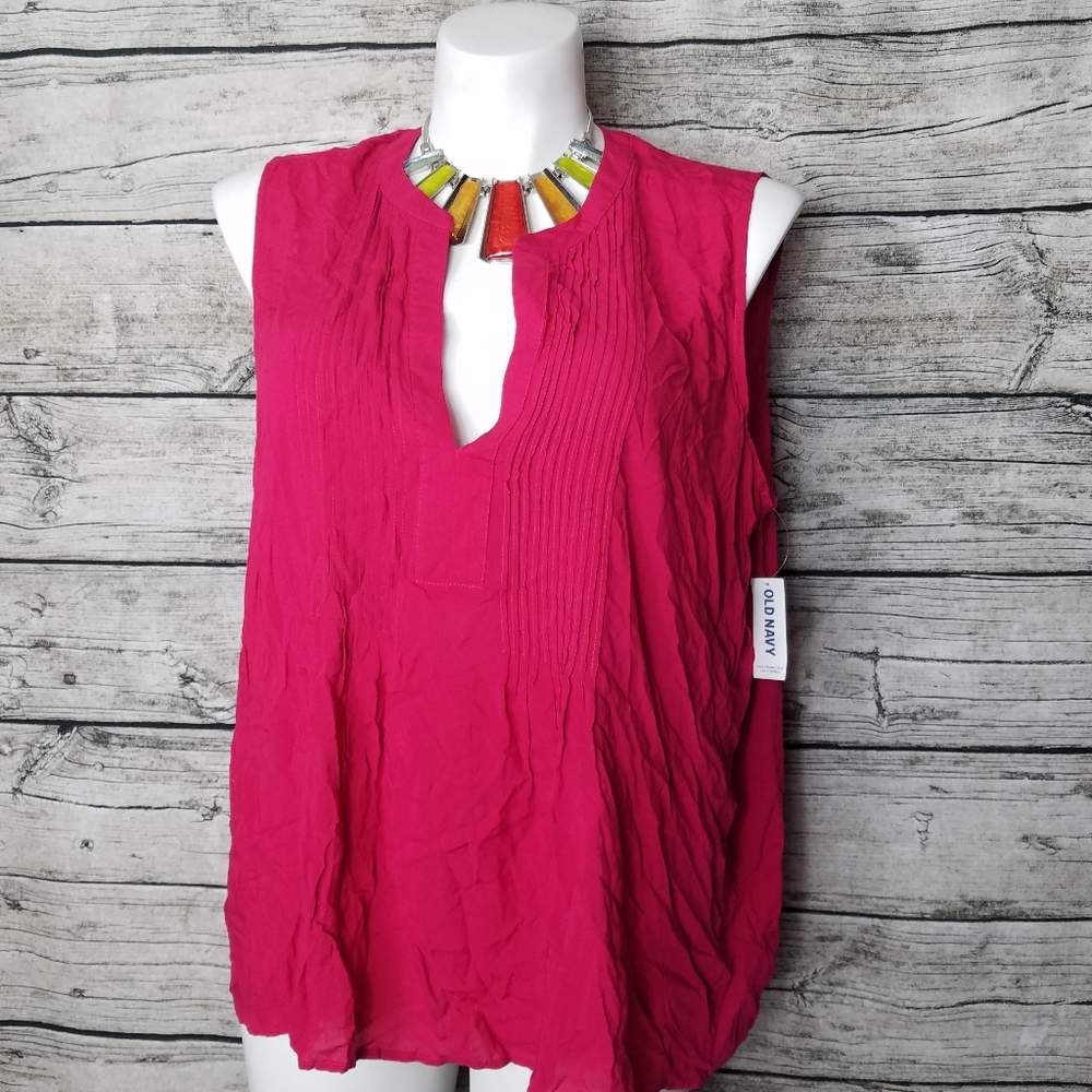 Old Navy Women Pink Sleeveless Top Size XXL.Pit to pit approx:  25 inches Rig